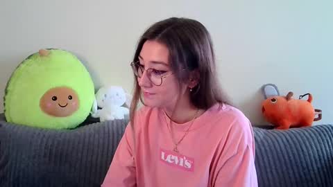 Snapshot of sally_mansonx chatting on September 11, 8:37 am Sally MansonX online show from September 11, 8:37 am