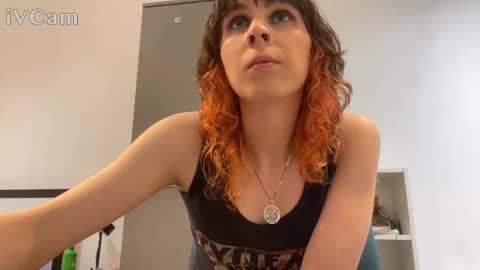 Sally Vae online show from April 28, 8:57 pm