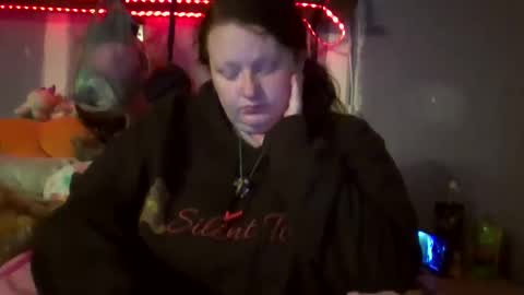 Snapshot of sallyrose1992 chatting on September 17, 2:26 am sallyrose1992 online show from September 17, 2:26 am