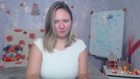 Sally online show from November 19, 8:29 pm