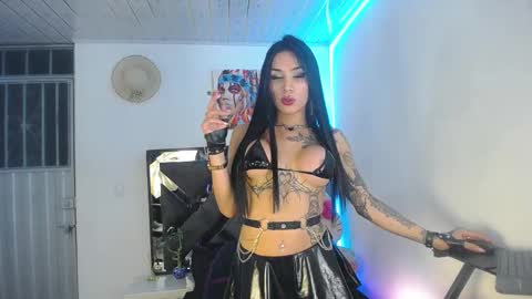 Snapshot of salo_hot01 chatting on March 1, 3:32 am SALO HOT online show from March 1, 3:32 am