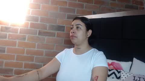 Snapshot of salome__palmer chatting on January 14, 3:26 pm online show from January 14, 3:26 pm