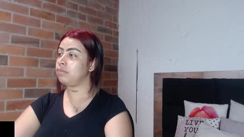 Snapshot of salome__palmer chatting on March 6, 8:05 pm online show from March 6, 8:05 pm