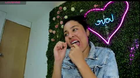 salome online show from January 29, 8:46 pm