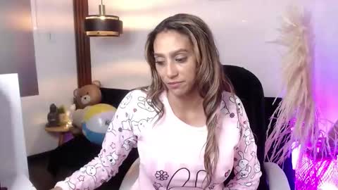 salome_drasin online show from October 16, 2:55 am