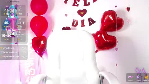 Snapshot of salome_drasin chatting on March 1, 3:43 am salome_drasin online show from March 1, 3:43 am