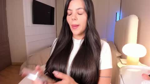 salo online show from October 9, 3:45 am