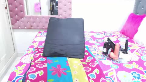 Salome online show from December 4, 10:37 am