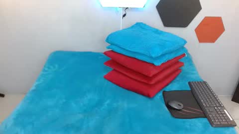 martina online show from February 16, 5:15 am