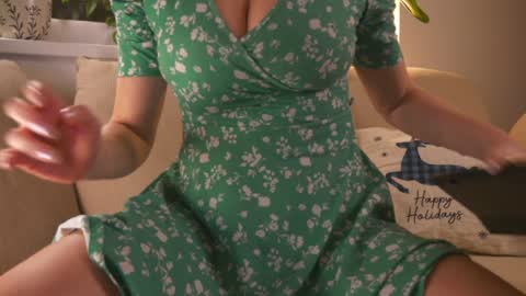 IsaBella-  online show from December 4, 9:18 pm