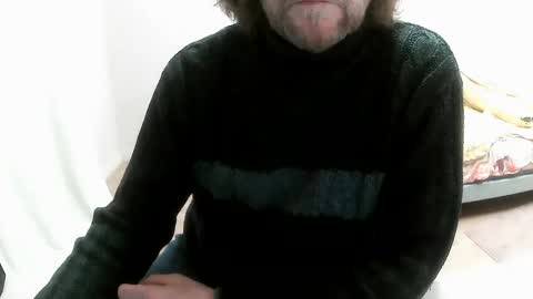 Saltimbanquier  Salt  ou  Banquier  online show from February 28, 2:09 pm