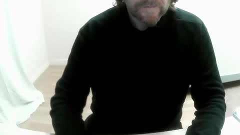 Saltimbanquier  Salt  ou  Banquier  online show from December 8, 11:14 am