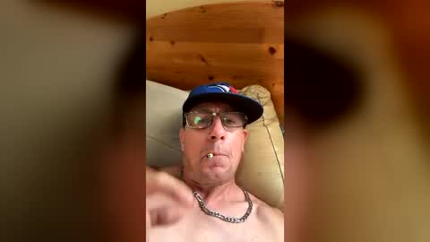 saltydoggy6969 online show from July 9, 2:15 am
