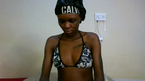 Sugarbabe online show from June 17, 2:27 am
