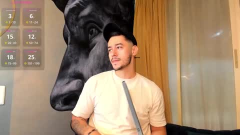 Snapshot of salvatore_costa chatting on February 11, 7:48 pm Salvatore online show from February 11, 7:48 pm