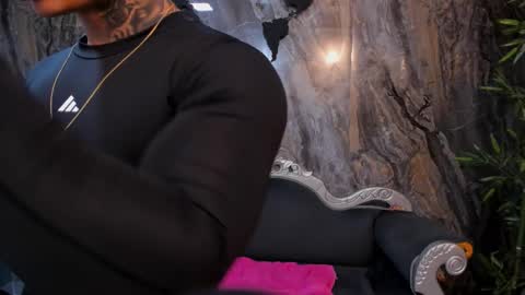 SALVATORE online show from September 19, 11:47 am