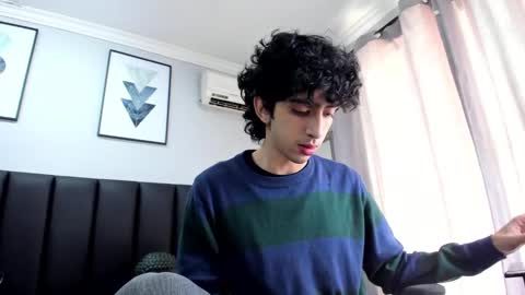 Snapshot of salvatore_monterey chatting on March 5, 2:12 pm salvatore online show from March 5, 2:12 pm