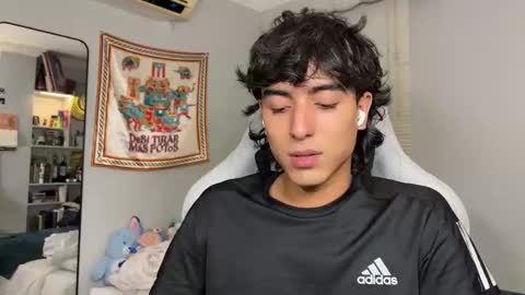 salvatore_montt online show from February 11, 4:27 am