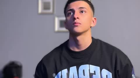 Salvatore online show from March 2, 7:15 am