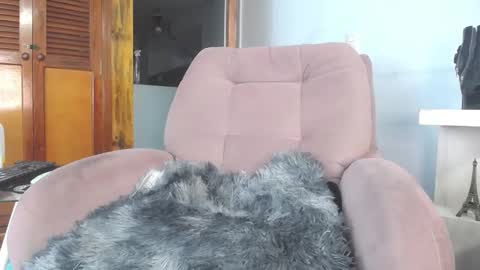 saly moon online show from March 12, 10:39 pm