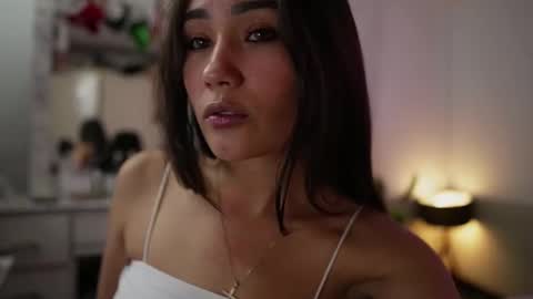 Stefana    or    Samchispas online show from February 18, 8:25 pm