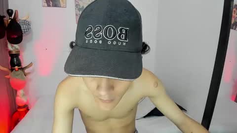 sam__cute online show from December 24, 11:33 pm