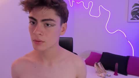 Sam Clark online show from November 16, 2:46 am