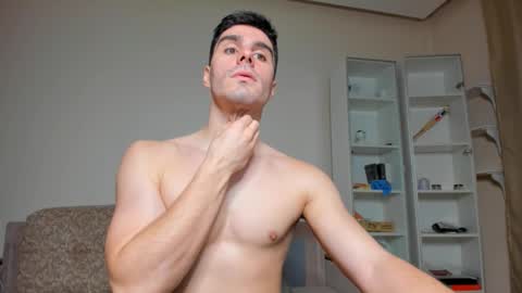 BACK IN 2 WEEKS online show from March 8, 2:45 am