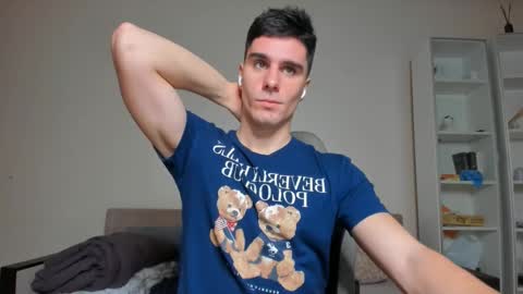 BACK IN 2 WEEKS online show from March 5, 2:14 am