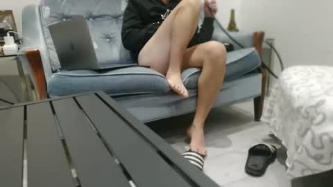 sam_love1985 online show from October 14, 9:18 pm