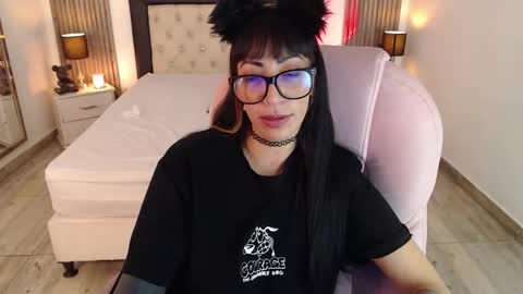 SAM MANSON online show from February 26, 6:15 pm