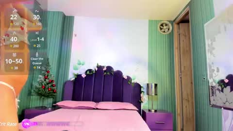 Snapshot of sam_naughty18 chatting on December 5, 10:17 am sam_naughty18 online show from December 5, 10:17 am