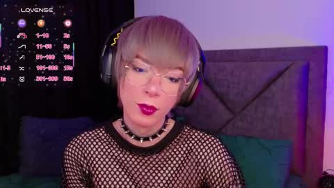 Sam online show from September 10, 7:20 am