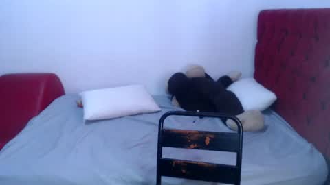 sam_sexyy3 online show from July 10, 3:17 pm