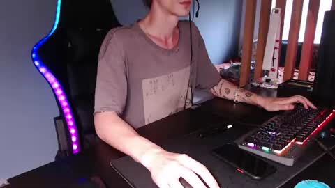 sam_skywalker online show from July 9, 2:32 pm