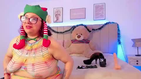 Samantha  online show from December 13, 7:53 pm