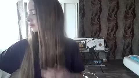 Snapshot of samanta55555 chatting on February 18, 1:22 pm samanta55555 online show from February 18, 1:22 pm