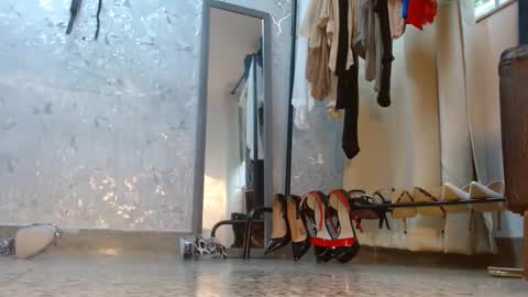 samanta online show from December 3, 12:28 pm