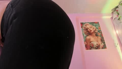 Snapshot of samanta_roberts1 chatting on March 3, 12:06 pm Samanta online show from March 3, 12:06 pm