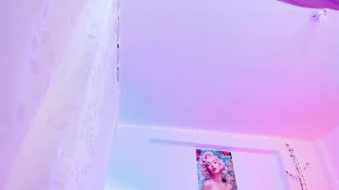 Samanta online show from November 7, 2:41 pm