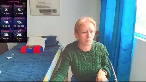 Samanta Stone online show from January 8, 8:07 pm