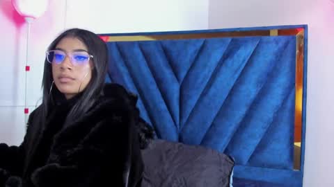 Snapshot of samantamartinez_ chatting on September 19, 11:47 am samantamartinez_ online show from September 19, 11:47 am