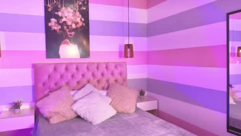 samantaortega_ online show from October 21, 1:38 pm