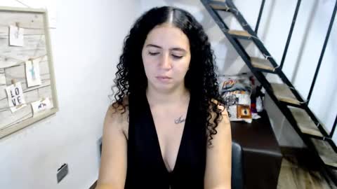 Snapshot of samantha2girl chatting on February 14, 1:02 am samantha online show from February 14, 1:02 am