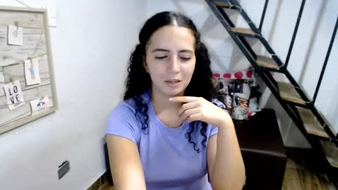 Snapshot of samantha2girl chatting on February 28, 10:17 pm samantha online show from February 28, 10:17 pm