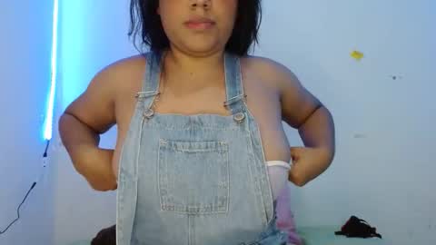 samantha_890 online show from November 19, 10:52 pm