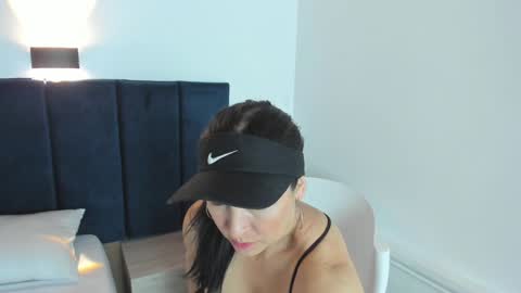 Snapshot of samantha__garcia chatting on February 8, 2:49 pm Samantha online show from February 8, 2:49 pm