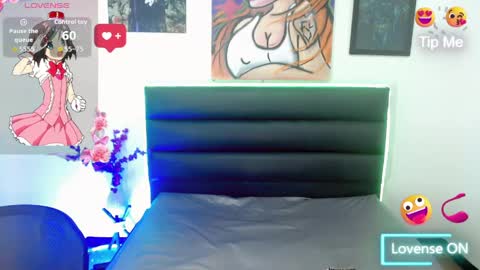 samantha__paez online show from May 22, 9:10 pm