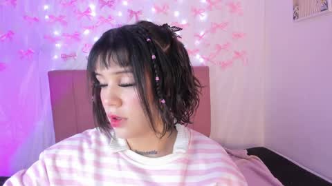samantha_browwnn online show from May 11, 8:28 pm