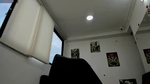 samantha_milfs online show from April 14, 11:35 am